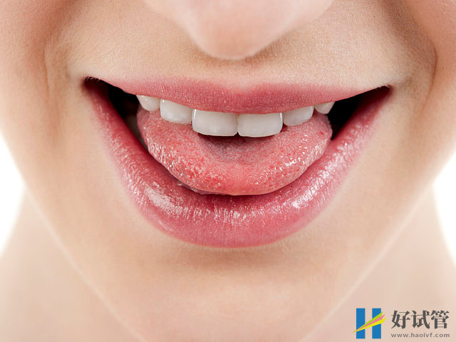 看孕妇舌头也能看生男生女,舌苔发白生男孩概率大!(图1) 孕妇舌头可以看生男生女